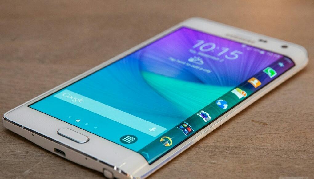 Galaxy S6 ยอดขายพุ่ง Samsung กลับมาครองตำแหน่งเบอร์ 1 อีกครั้งในอเมริกา